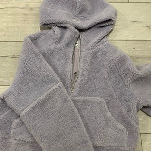 Lululemon scuba, crop fluffy